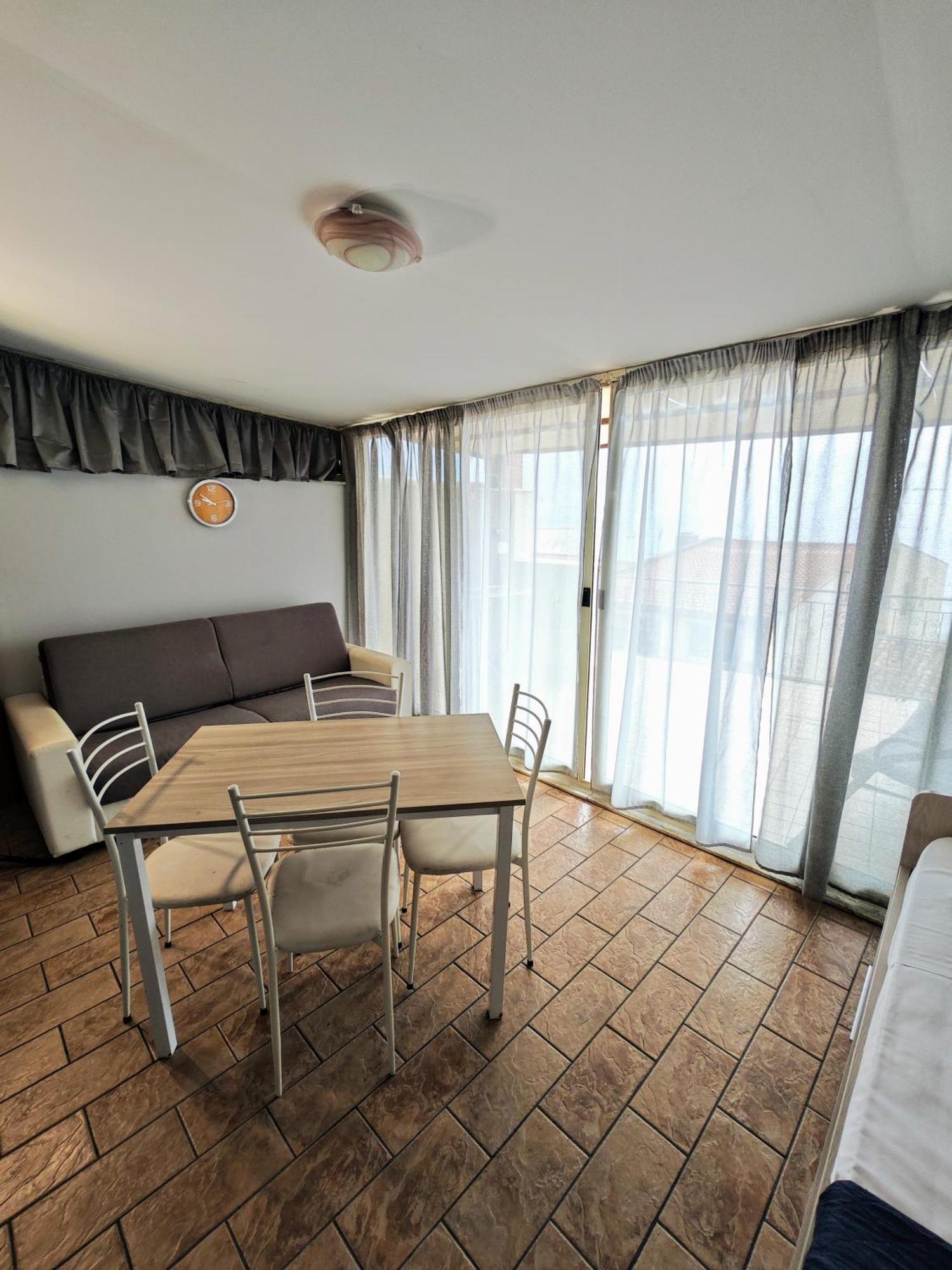 Etnapartment 4 จีอาร์ดีนี นักซอส ภายนอก รูปภาพ