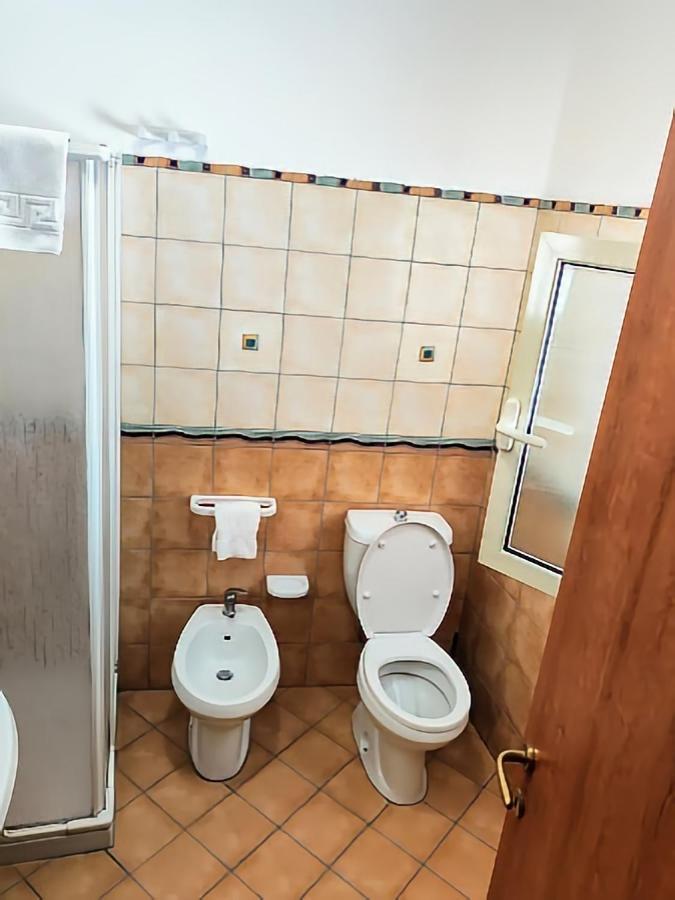 Etnapartment 4 จีอาร์ดีนี นักซอส ภายนอก รูปภาพ